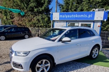Audi Q5  2.0 tdi Quattro   Virtual  Cocpit.